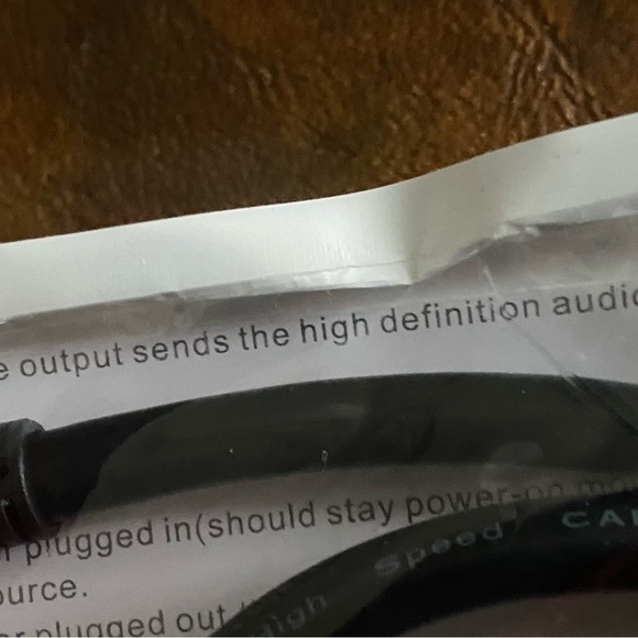 4K HDMI 2.0 Cable Auto Switcher Splitter Adapter 3 In to 1 Out Device. - Picture 4 of 4